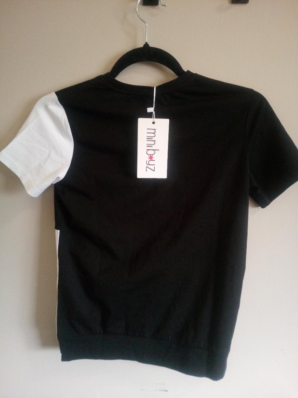 Colorblock Tee - Picture 2 of 2